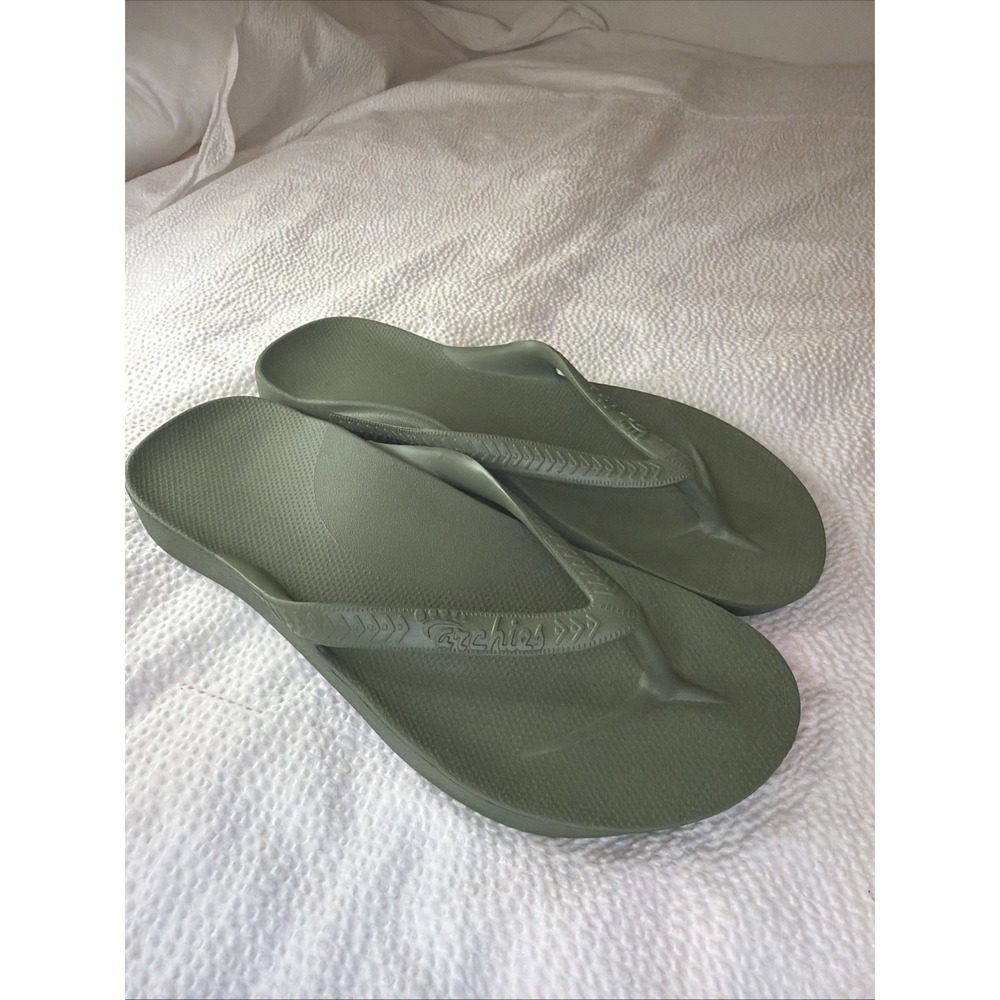 Archie's Flip flops Sage Men's 12 Women's 13